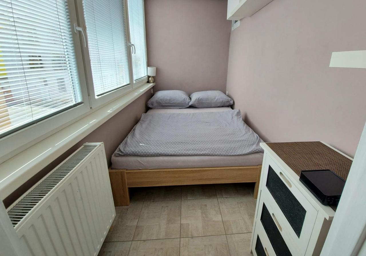 Klostrmanka - Decin, Letna Appartement Buitenkant foto